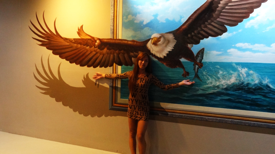 lady-boy_peht_art-in-paradise_eagle