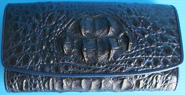 Темно-синий женский кошелек из кожи крокодила