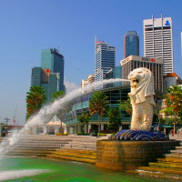Сингапур - самый дорогой для жизни мегаполис в мире. На фото: символ Сингапура - Merlion