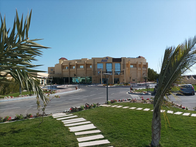 главный вход в отель Albatros Beach Club Abu Soma